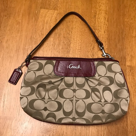 Coach Wristlet - Picture 1 of 4